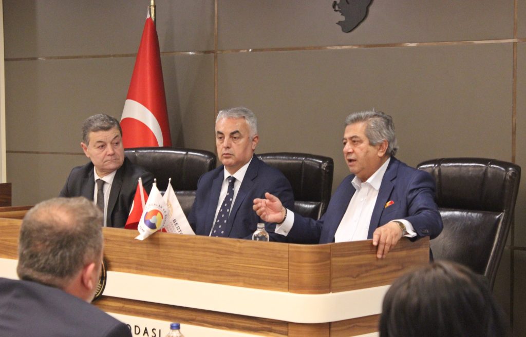 Berto’da Meclis Toplantısı Esbaş Ceo’su Dr. Faruk Güler’in Katılımıyla Yapıldı