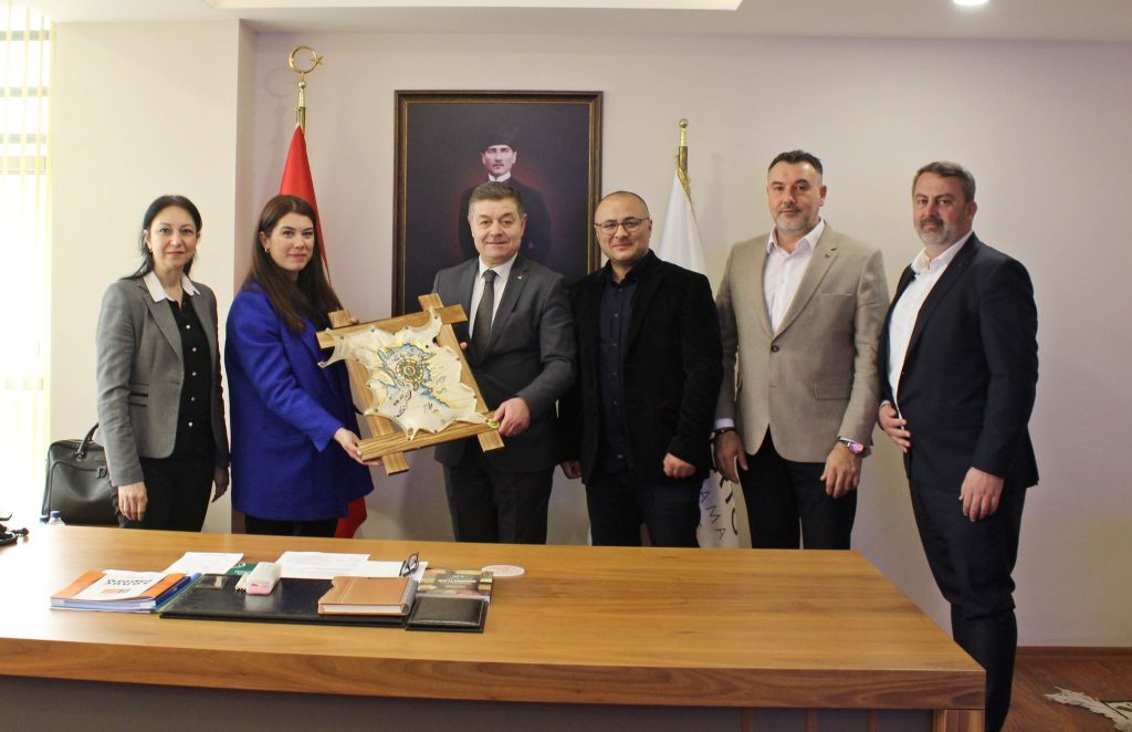 Bu Ziyarette Tarihi 2 Bin Yıl Önceye Dayanan “Parşömen” Konuşuldu