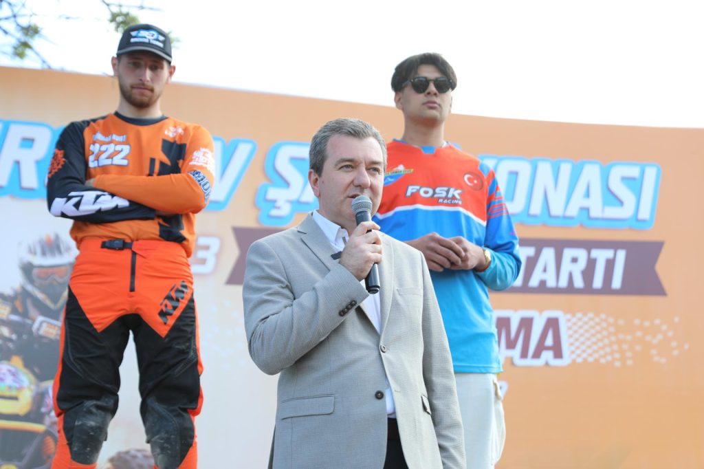 Bergama Belediyesi ev sahipliğinde gerçekleşen Türkiye Enduro ATV Şampiyonası’nın ilk ayak yarışları tamamlandı