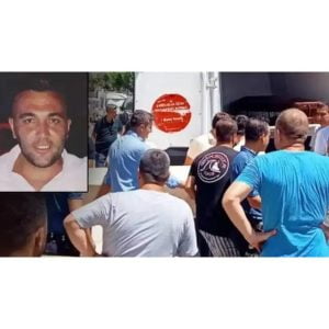 Bergama’da görev yapan bekçi öldürüldü.