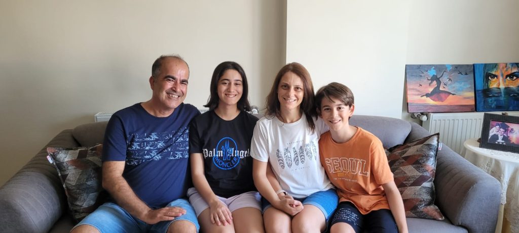 BERGAMA’DAN TÜRKİYE BİRİNCİLİĞİNE…