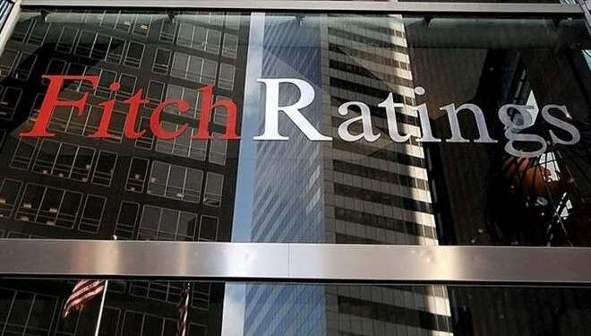 Fitch, Türkiye’nin not görünümünü yükseltti