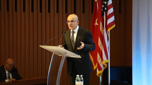 Bakan Şimşek: Enflasyonu dizginlemek için pozitif reel faiz olmazsa olmazımız, buna yaklaştık