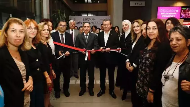 Bergama’da Cumhuriyet Bayramı kutlamaları başladı