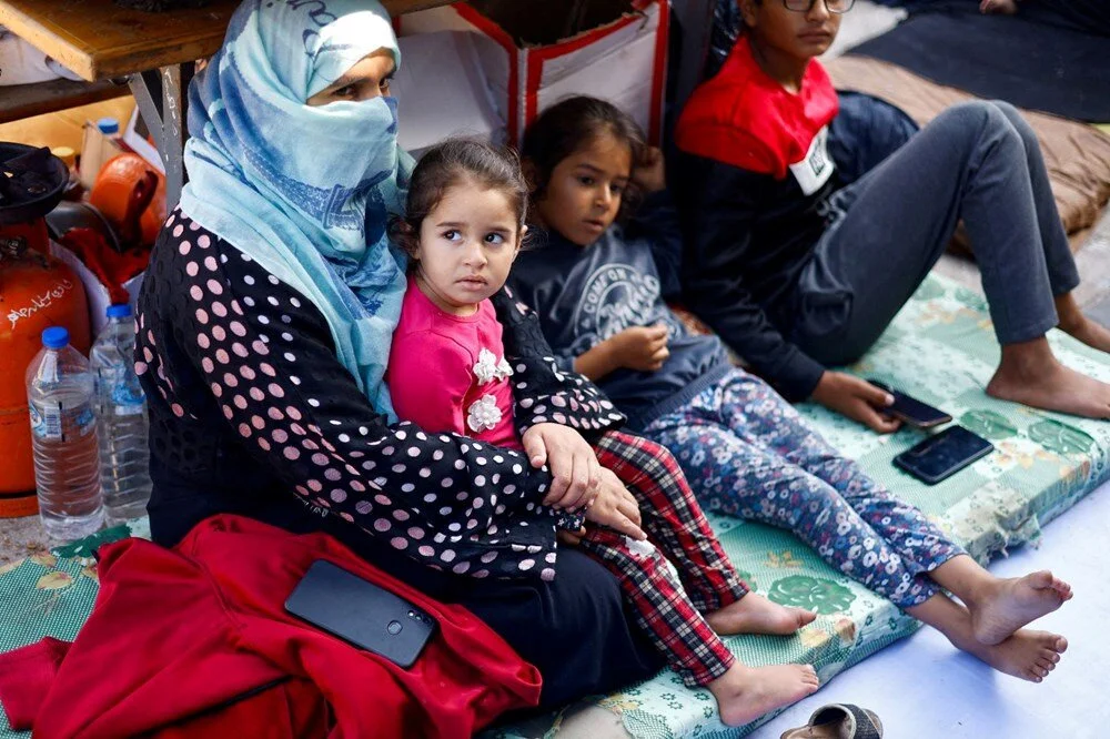 Hastaneler sığınak haline döndü: Gazze’de yaşam mücadelesi