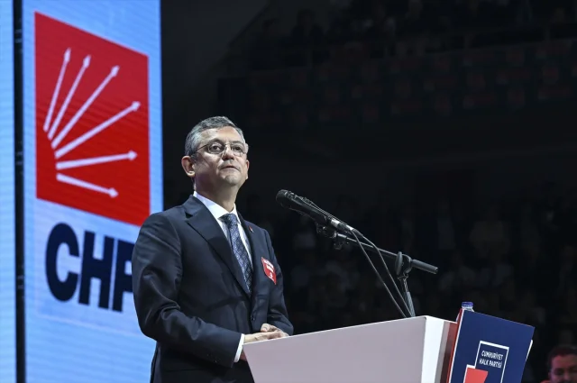 CHP’nin 8. Genel Başkanı Özgür Özel oldu