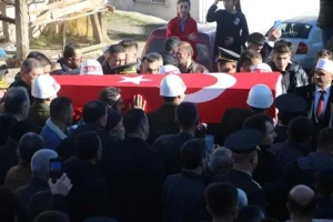 Türkiye Kuzey Irak şehitlerini uğurladı