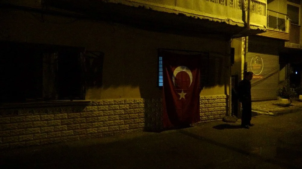 Türkiye şehitlerine ağlıyor