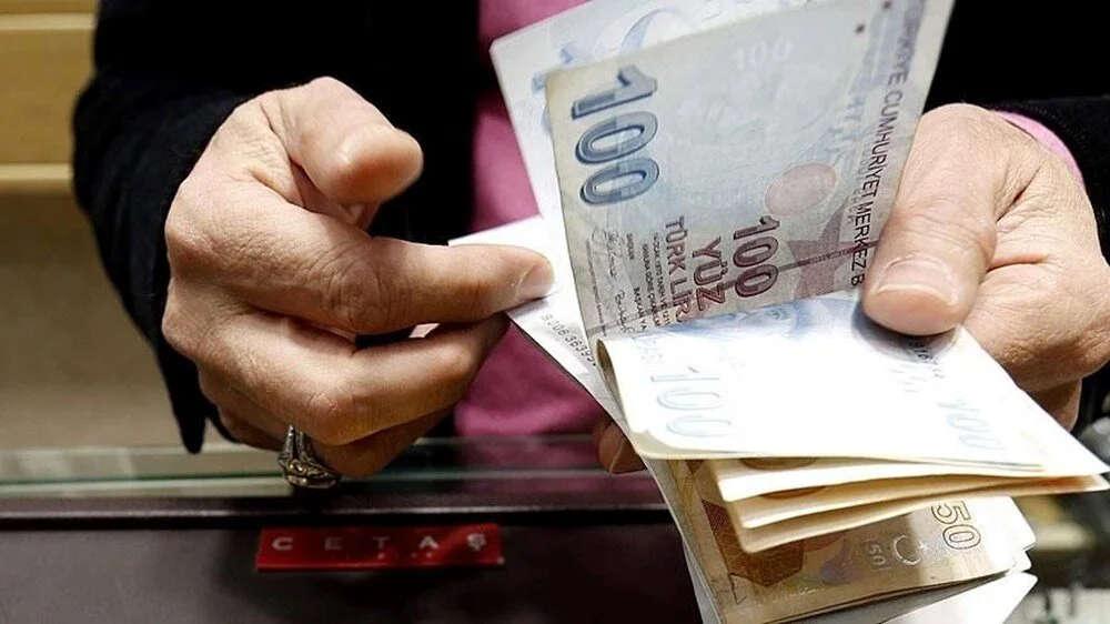 Emekliye maaş farkları ve ek zam ne zaman yatacak? Emekliye ek maaş zammında gözler Meclis’te