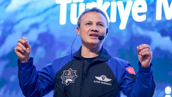 Türkiye’nin ilk astronotu Alper Gezeravcı, “Kara delik var mı?” sorusunu yanıtladı