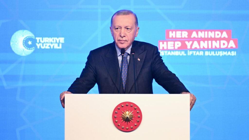 Cumhurbaşkanı Erdoğan: Kişi başına düşen milli gelirimiz ilk kez 13 bin doları aştı