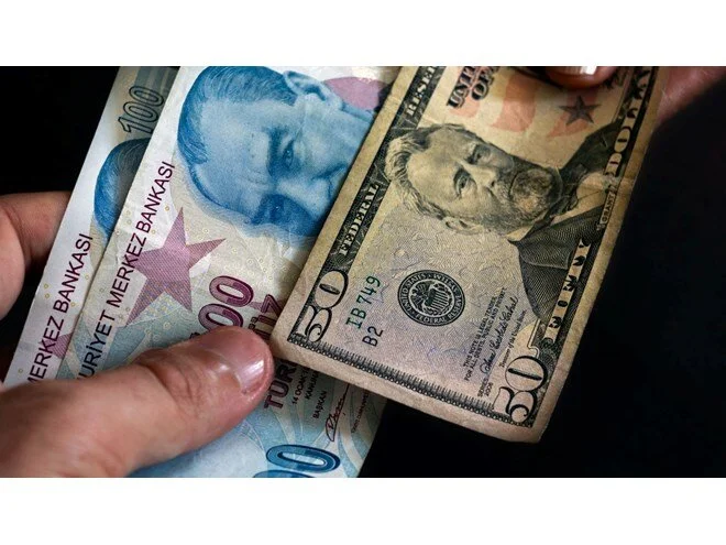 Enflasyon ve dolar beklentileri yükseldi