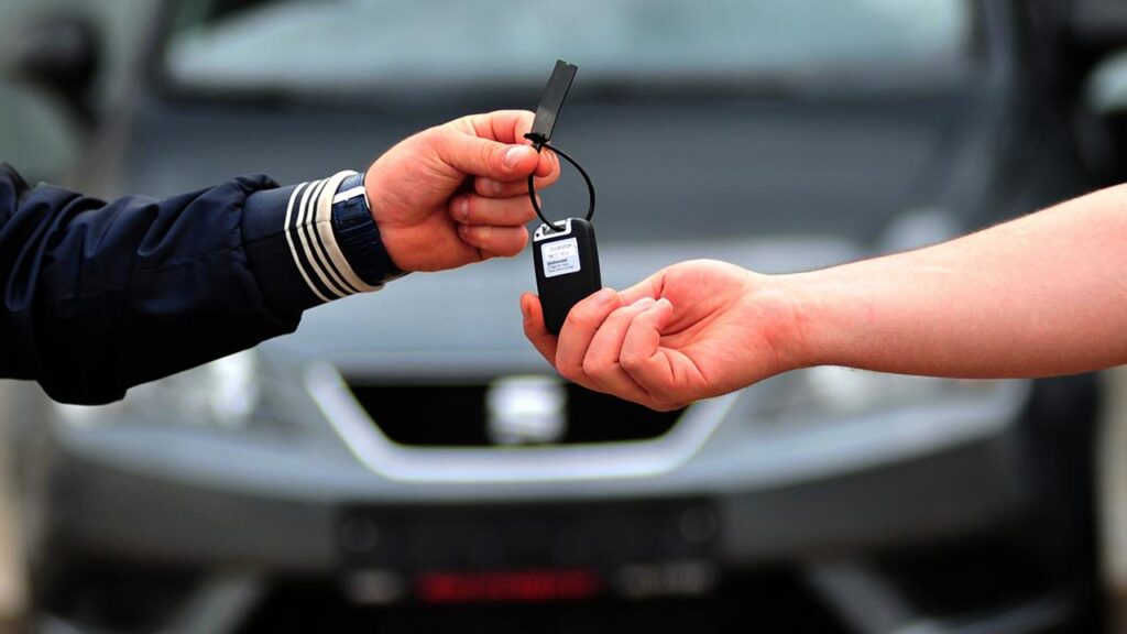 İkinci el çevrim içi oto pazarında satışlar şubatta yüzde 35 arttı