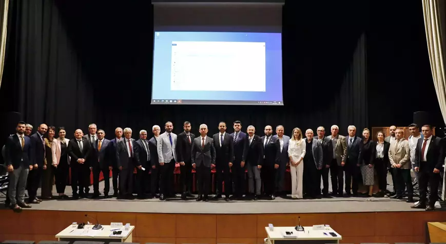 Bergama’da belediye meclisi ilk toplantısı gerçekleşti
