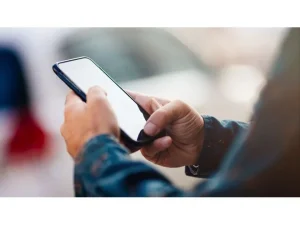 Yurt dışından getirilen cep telefonları için yeni düzenleme: Süre değişti