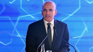 Hazine ve Maliye Bakanı Şimşek’ten enflasyon mesajı: “Program saat gibi çalışıyor”